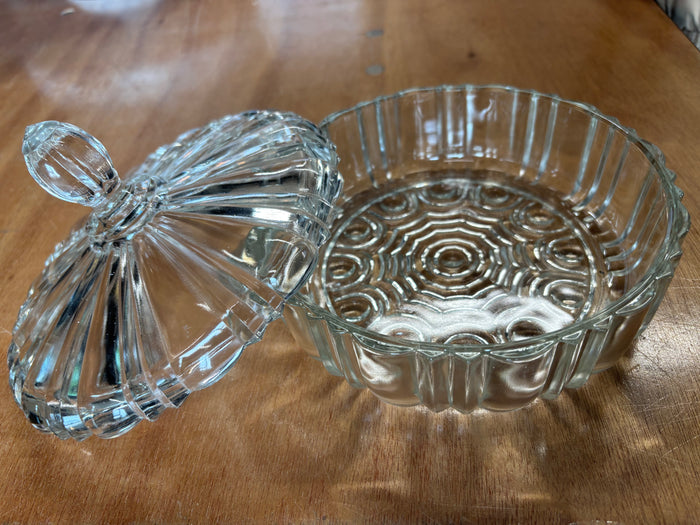 Vintage 1950s Anchor Hocking #1092 Covered Candy Dish – Clear Pressed Glass Spiderweb Lidded Bowl