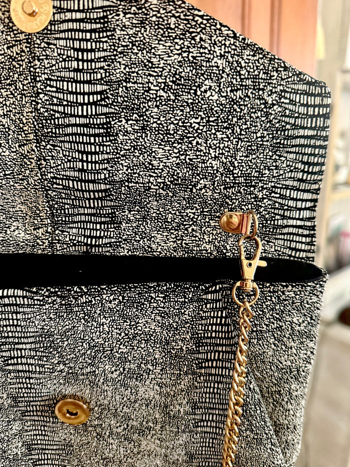 Chic Graphic Foldover Clutch | Moda Luxe Black & White Chain Bag | Statement Evening Purse