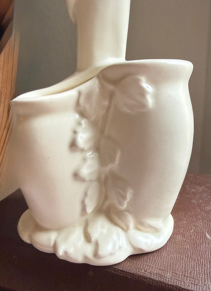 Haegar Mary and Child vase