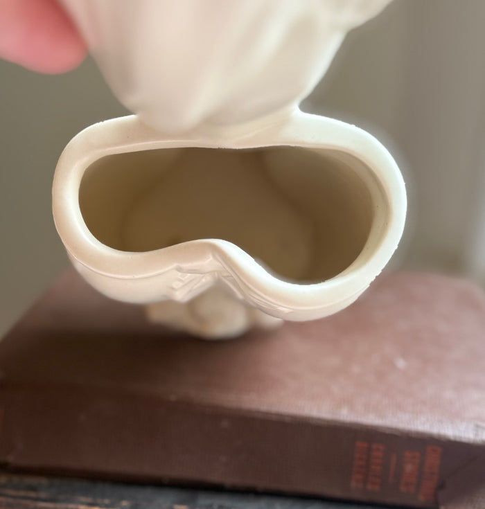 Haegar Mary and Child vase