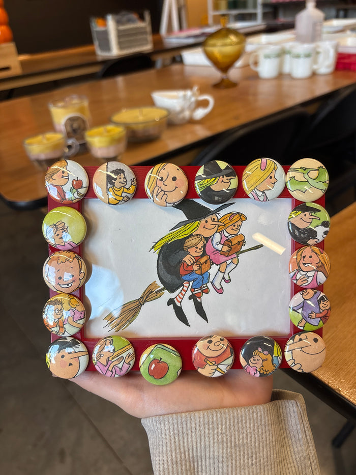 Handmade button frame “witch next door”