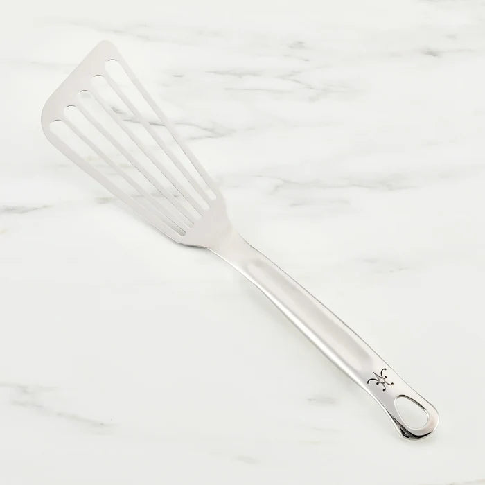 Hestan Fish Turner
