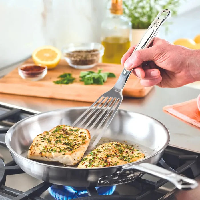 Hestan Fish Turner