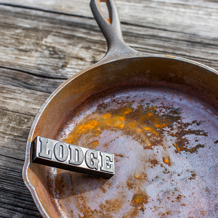 Lodge Rust Eraser - Browns Kitchen